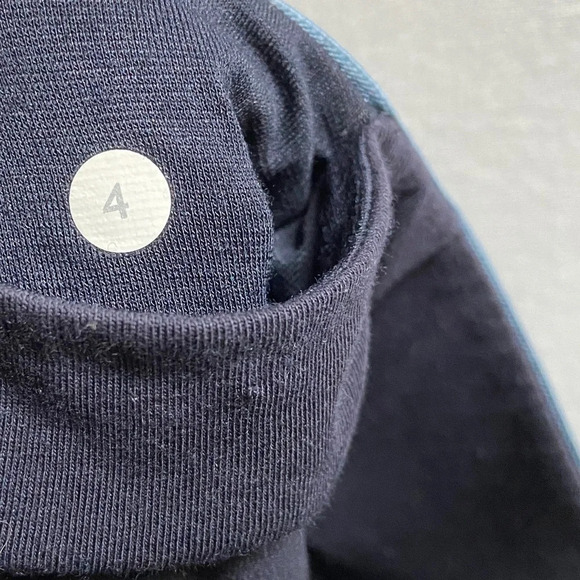 Lululemon  Athletica Inner Essence ruched Skirt Sz 4 - Picture 6 of 7